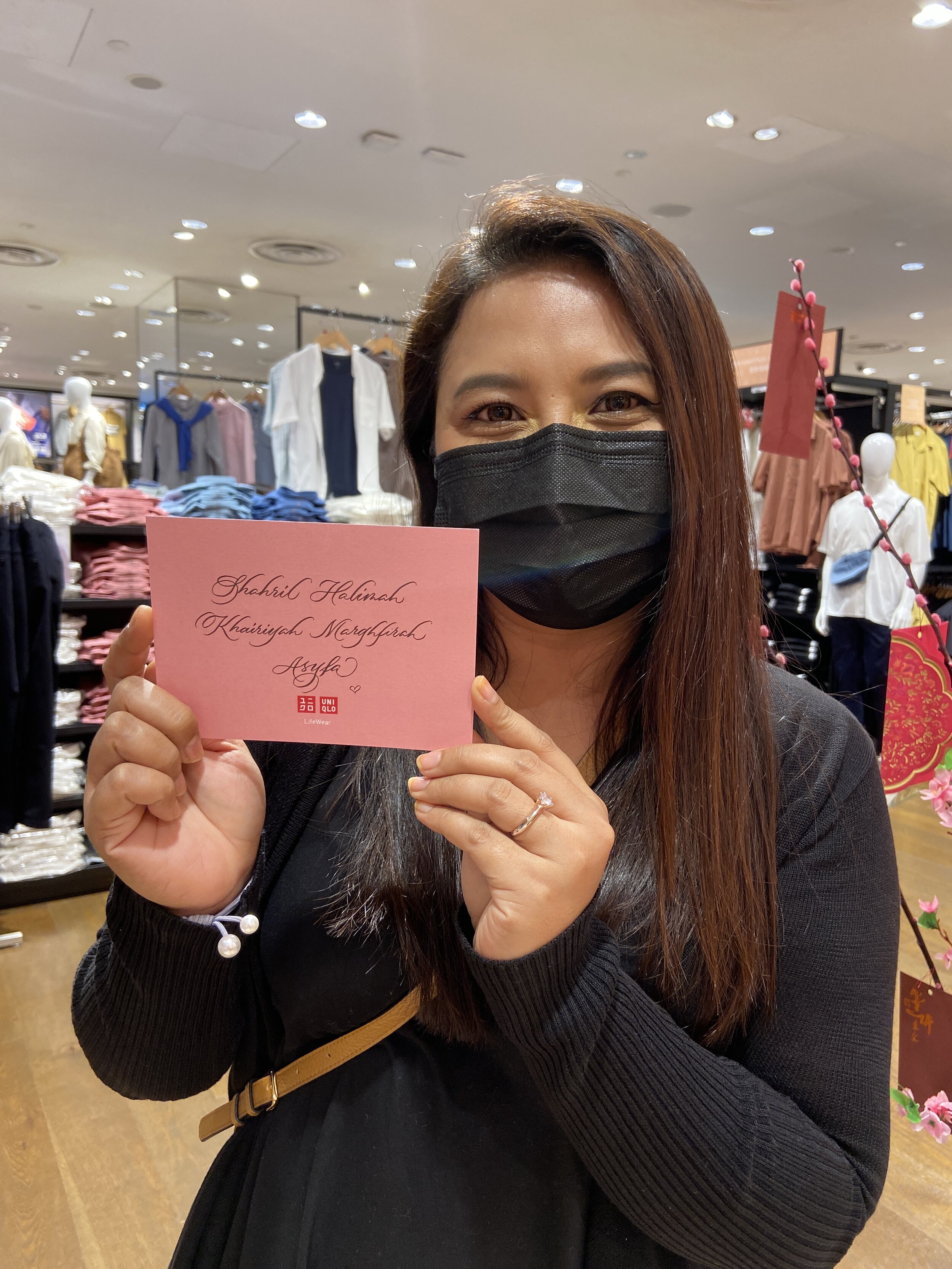 Uniqlo Singapore - Live Calligraphy Card Customisation - Leah Design - Singapore Calligrapher31.JPG