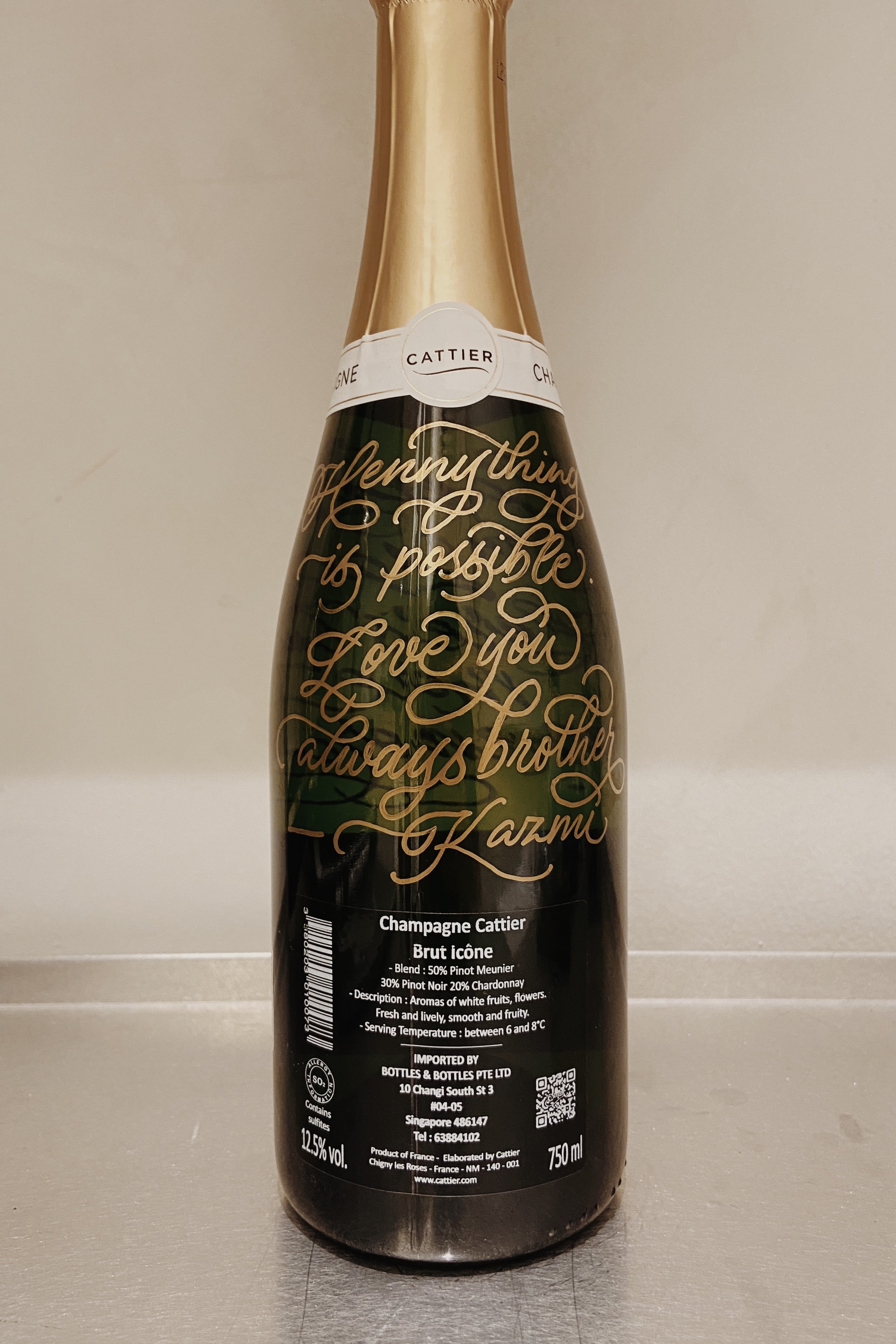 Personalised Champagne - Birthday Gift with Message in Calligraphy