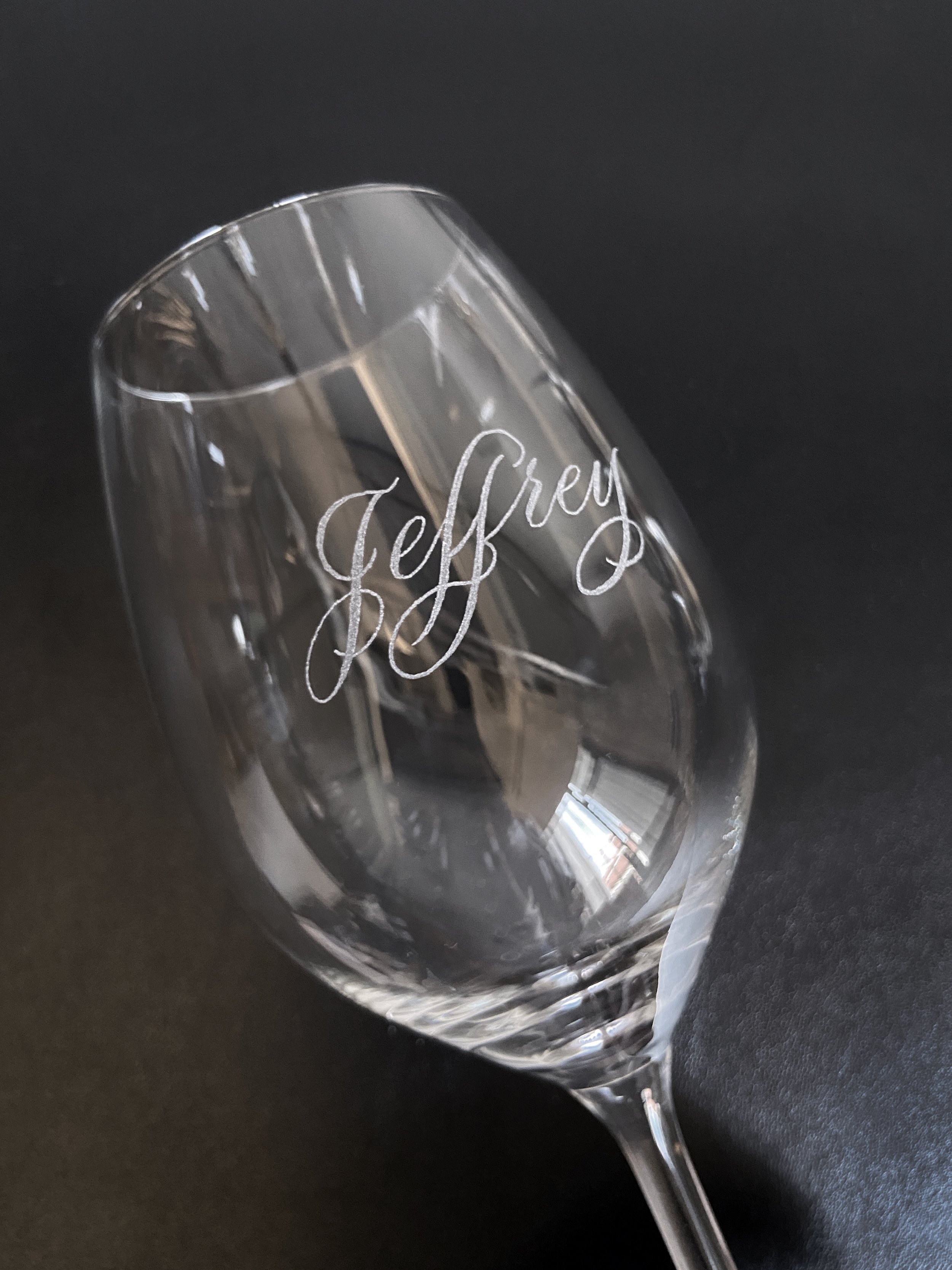 Calligraphy Engraved Wine Glass