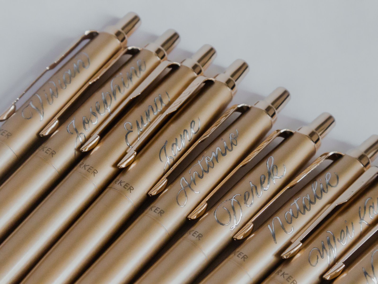 First Name Calligraphy Engraving on Parker Pens for Bloomberg 8.jpg