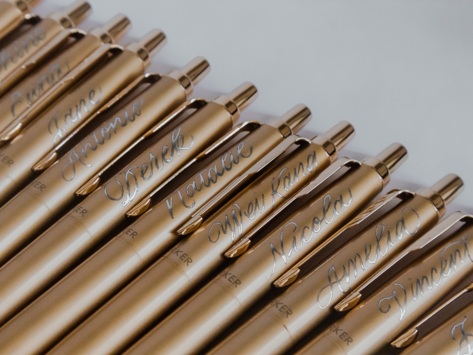 First Name Calligraphy Engraving on Parker Pens for Bloomberg 9.jpg