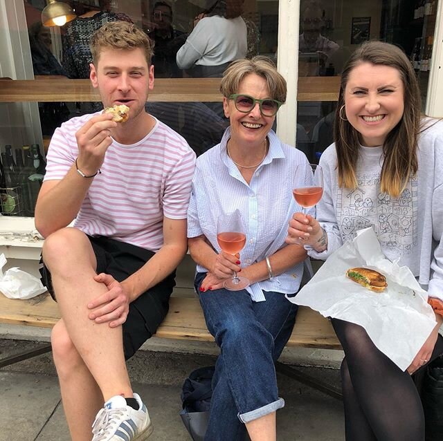 Relaxing at the end of a #fabfoodtrail this time last year!  @philippa_skip and @veryandyh outside @loosecanoncheeseandwine . We can&rsquo;t wait to be back!