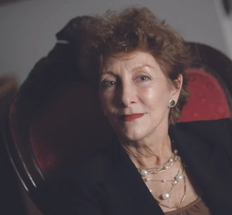 Anna Lawton Author Photo.jpg