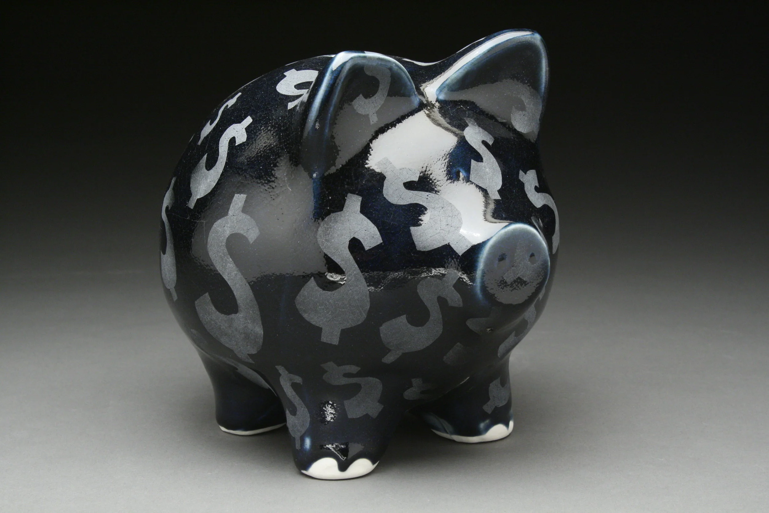 Cast Piggy Dollar Bill Sandblast (1).JPG