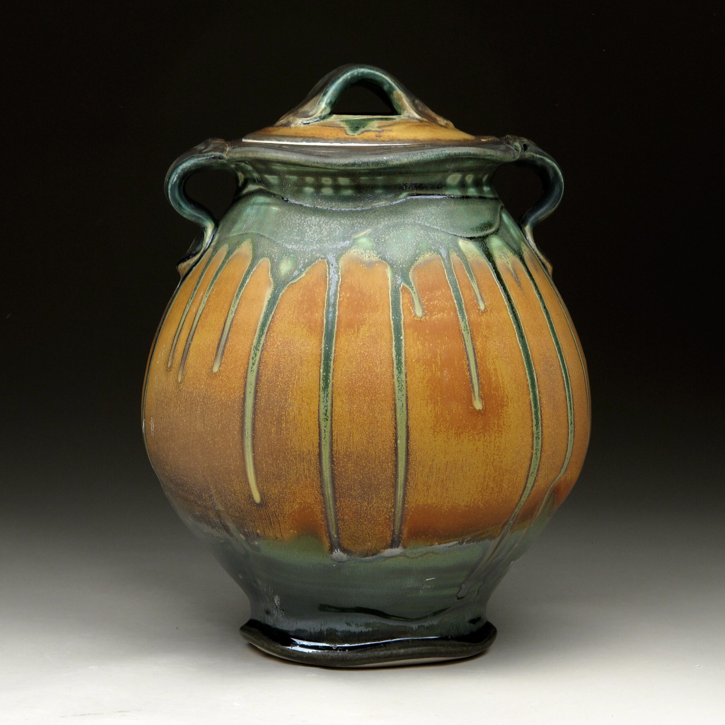 Steven Hill - lidded jar.jpeg