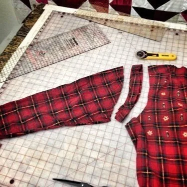 Luke+Haynes+-+Garment+Decontruction+1.jpg