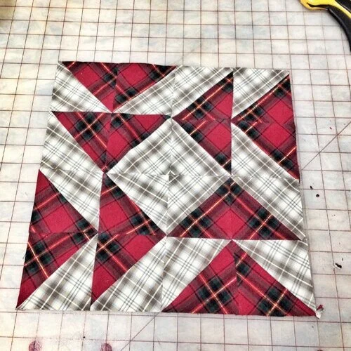 Luke+Haynes+-+Garment+Decontruction+3.jpg