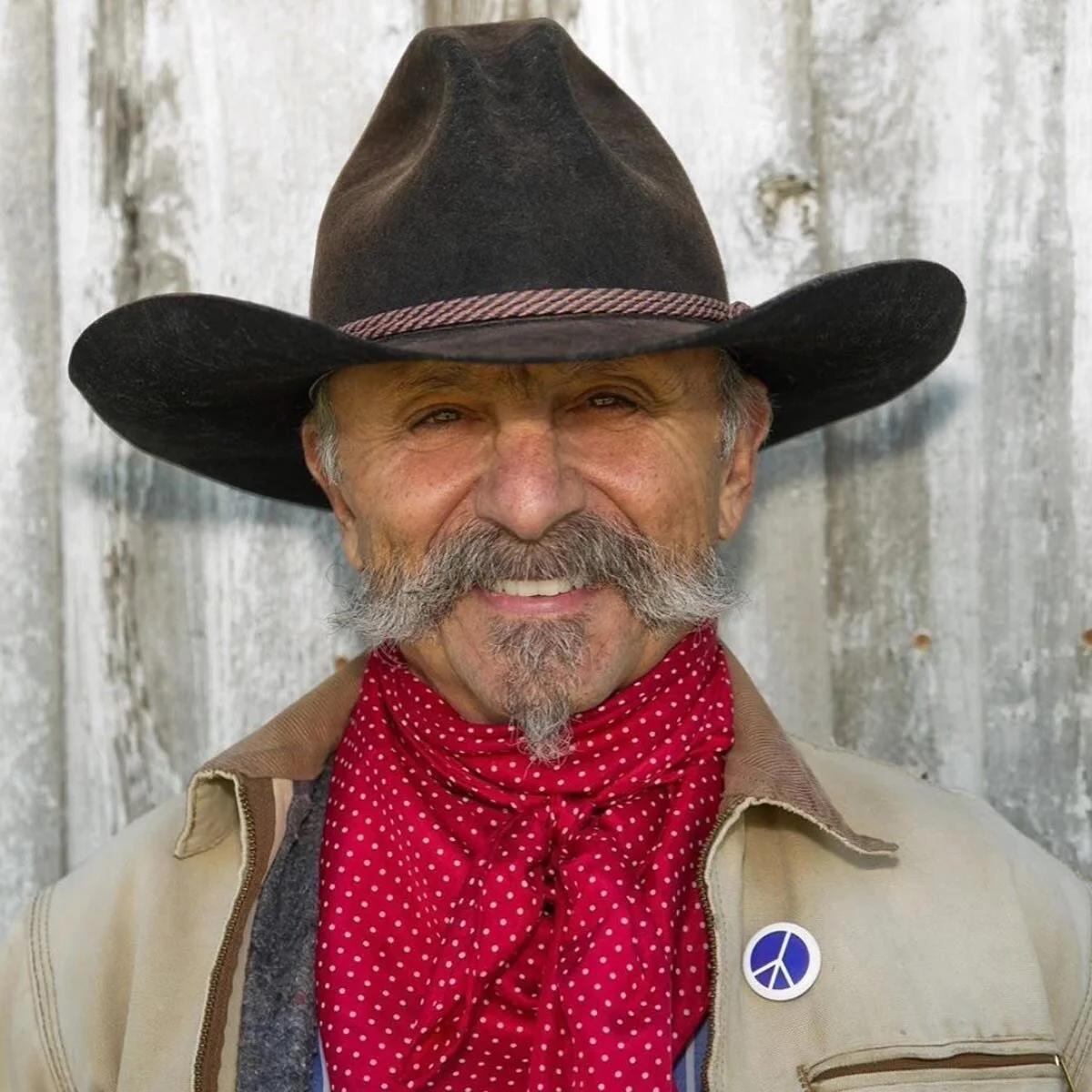 Who wouldn't want to hang out with this guy? George McCauley (@ghoc1) takes the stage on Saturday, April 24. He'll be demoing, among other things, his world-class patented (I think...) Red Neck Majolica Process for decorating. 
&bull;
Come join us fo