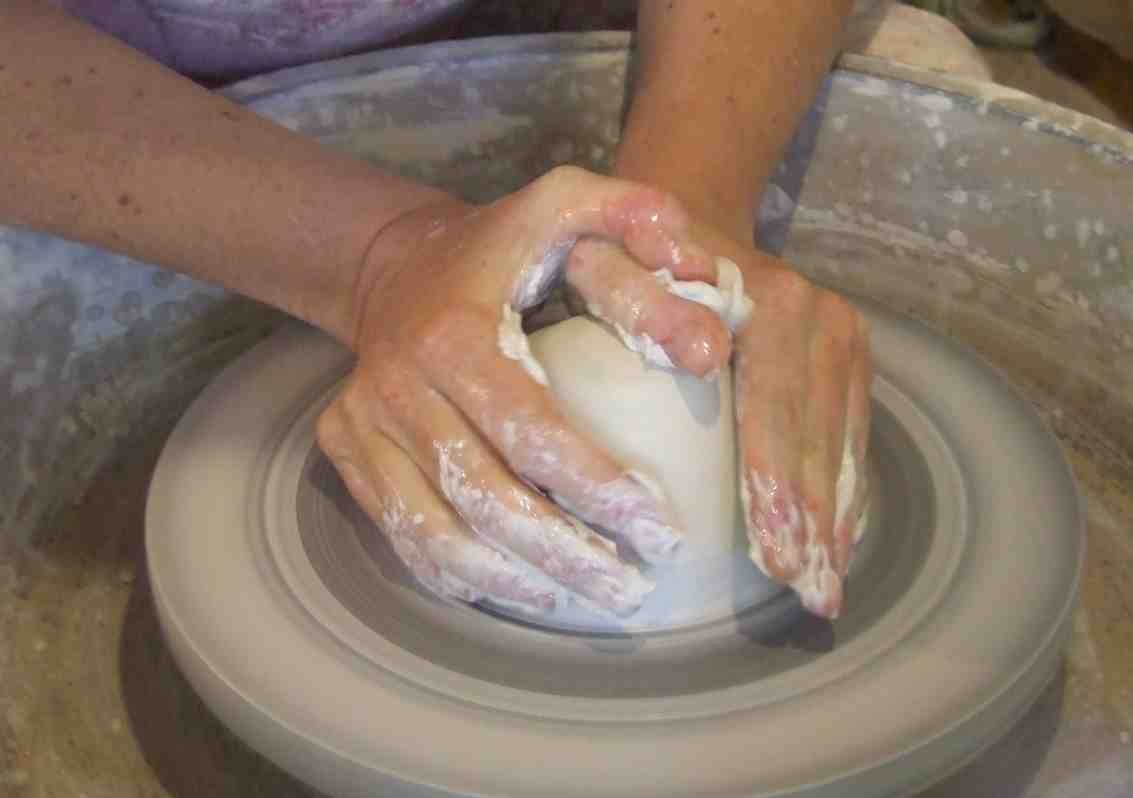 Shannon Garson - hands throwing.jpg