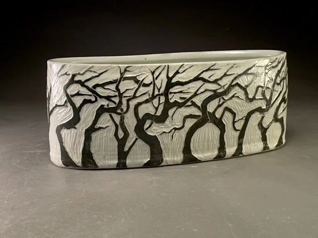 Glynnis Lessing oval vessel 1.jpeg