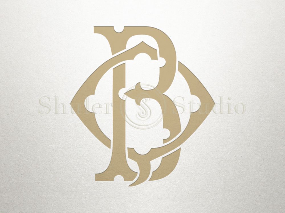 MonogramChicB-Q-WM-compressor.jpg