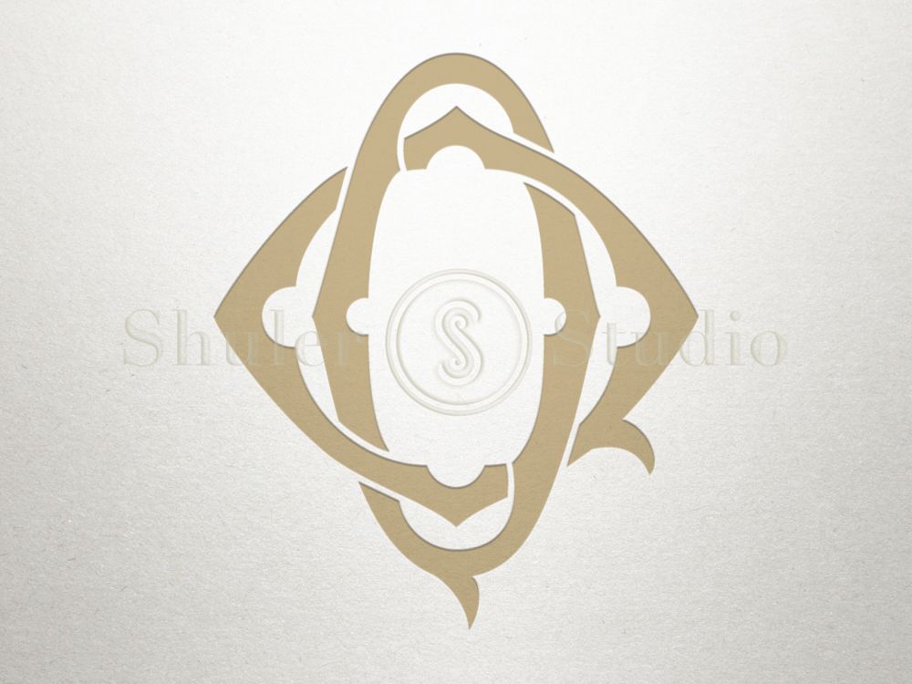 MonogramChicQQ-compressor.jpg