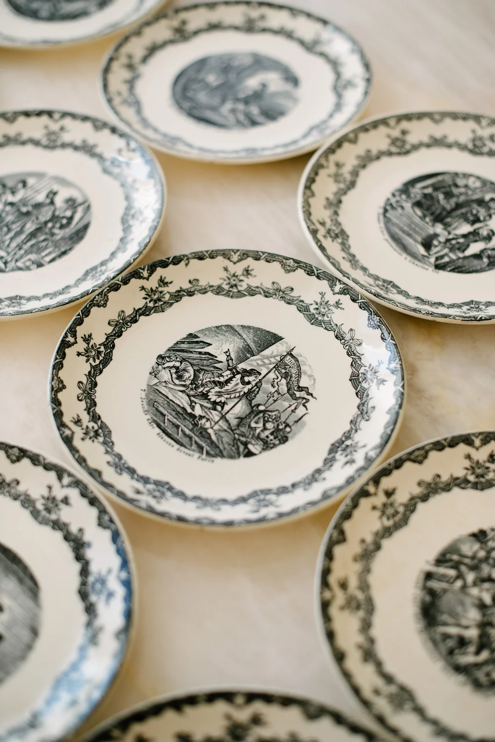Choisy Le Roi French Terre de Fer Style Plates | Authentic French