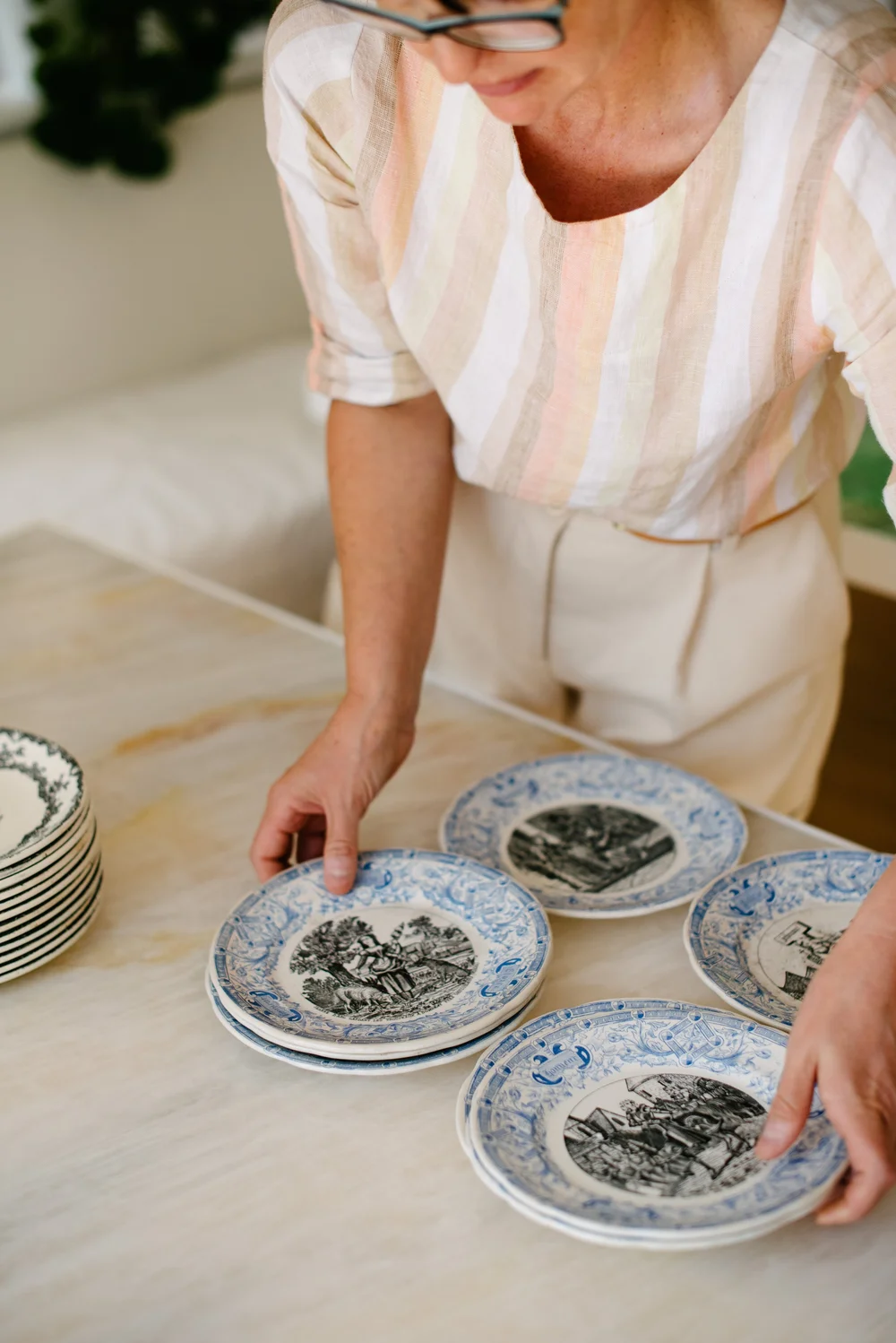 Digoin Sarreguemines Set of 8 Plates | Authentic French Antiques