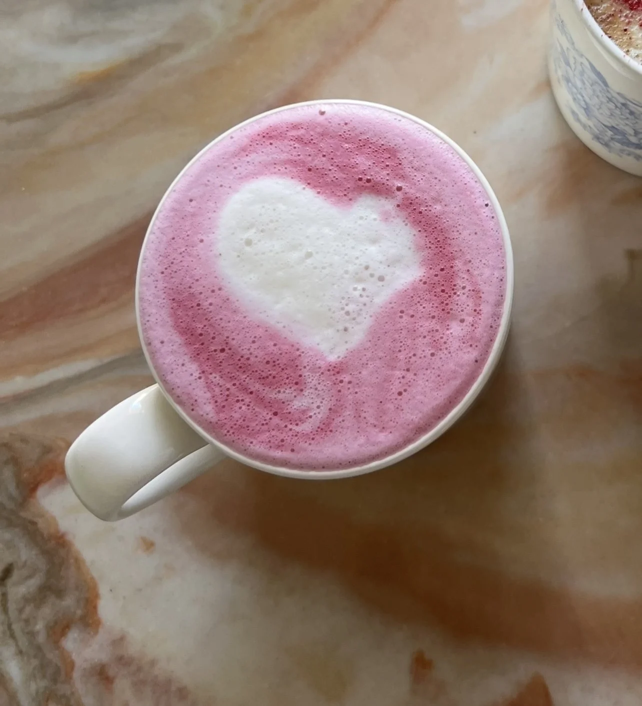 Café: Beet Ginger Latte