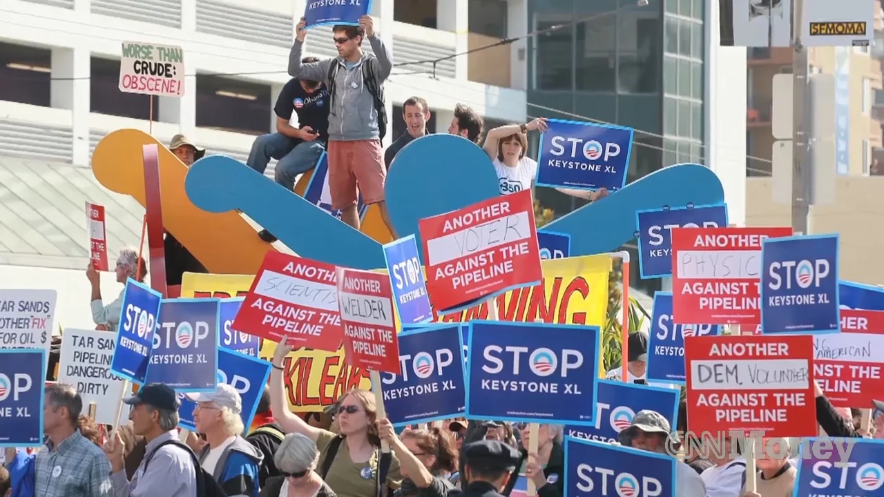 CNNMoney: The Battle Over The Keystone XL Pipeline