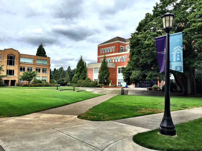 University of Portland (UP)