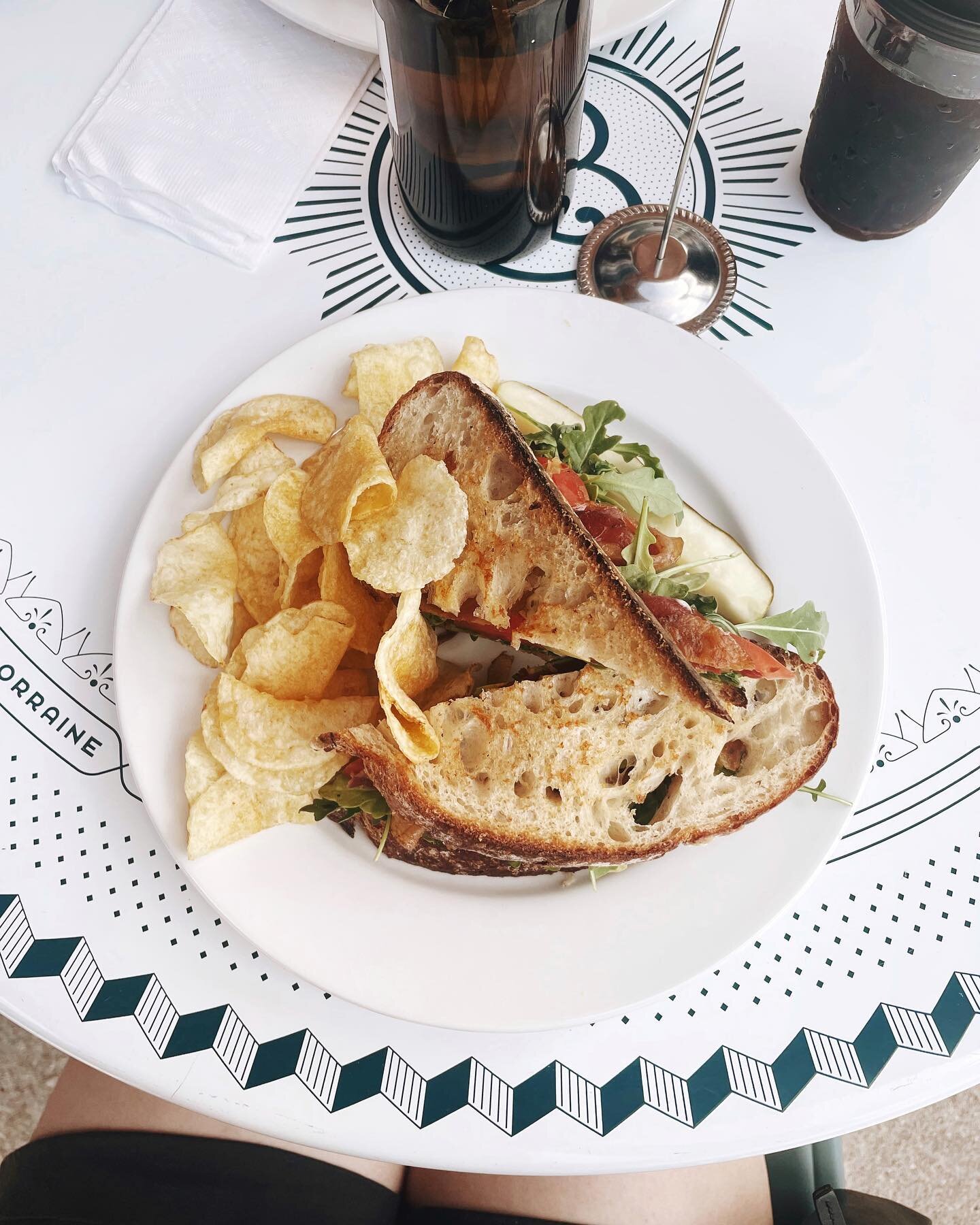 Walked around The Domain today and grabbed lunch at @bakery_lorraine! The food was so so good 😋