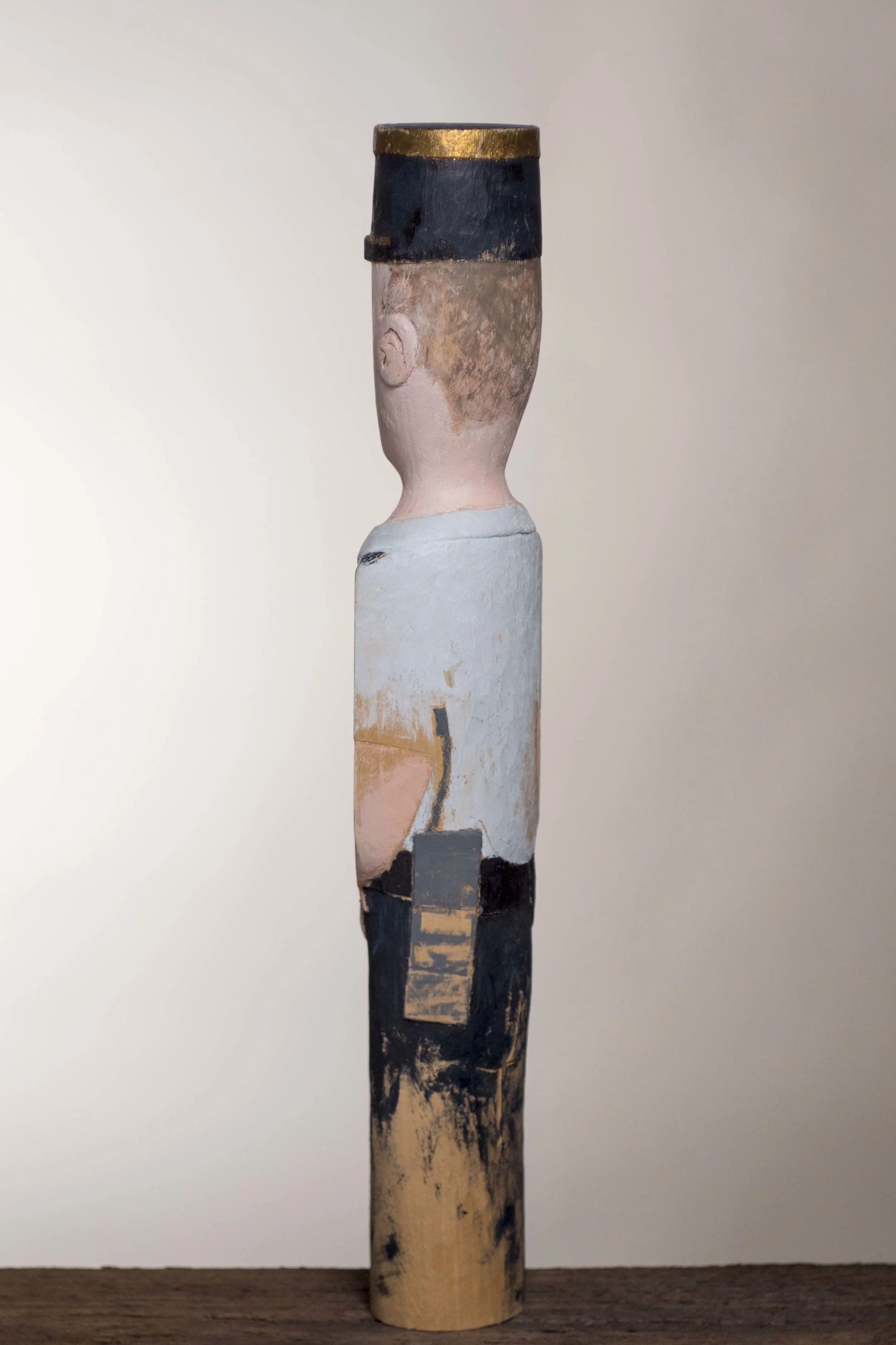 Gendarme sculpture left rear quarter view
