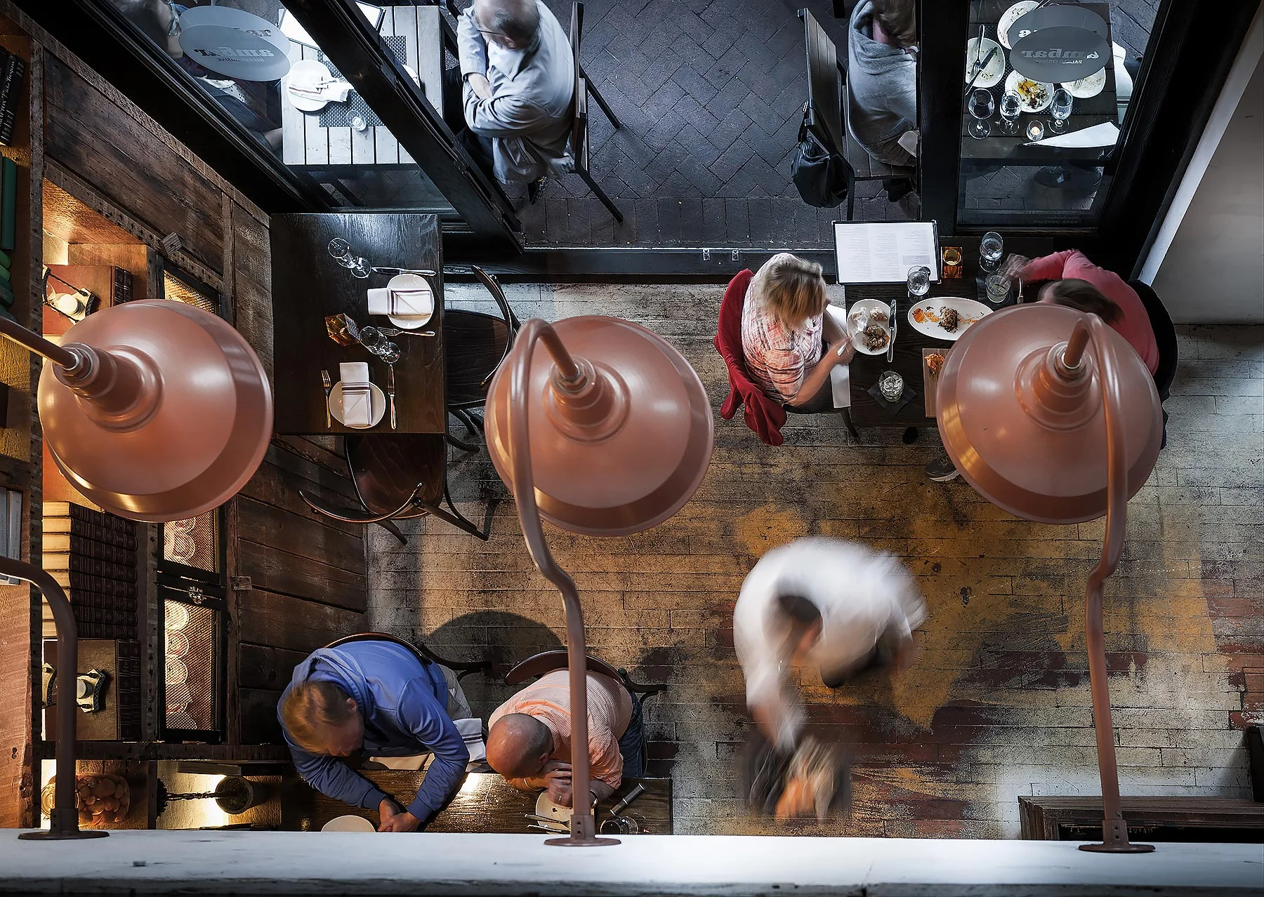 ambrarestaurantaction1.jpg