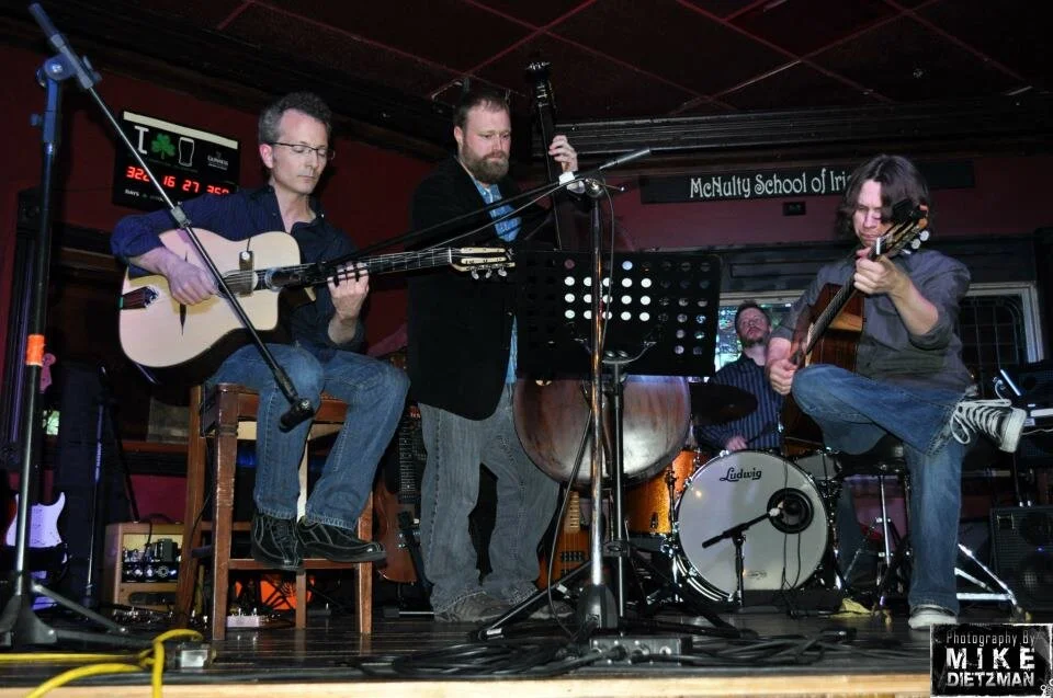 Concert - Chanson du Chat with John Papadolias