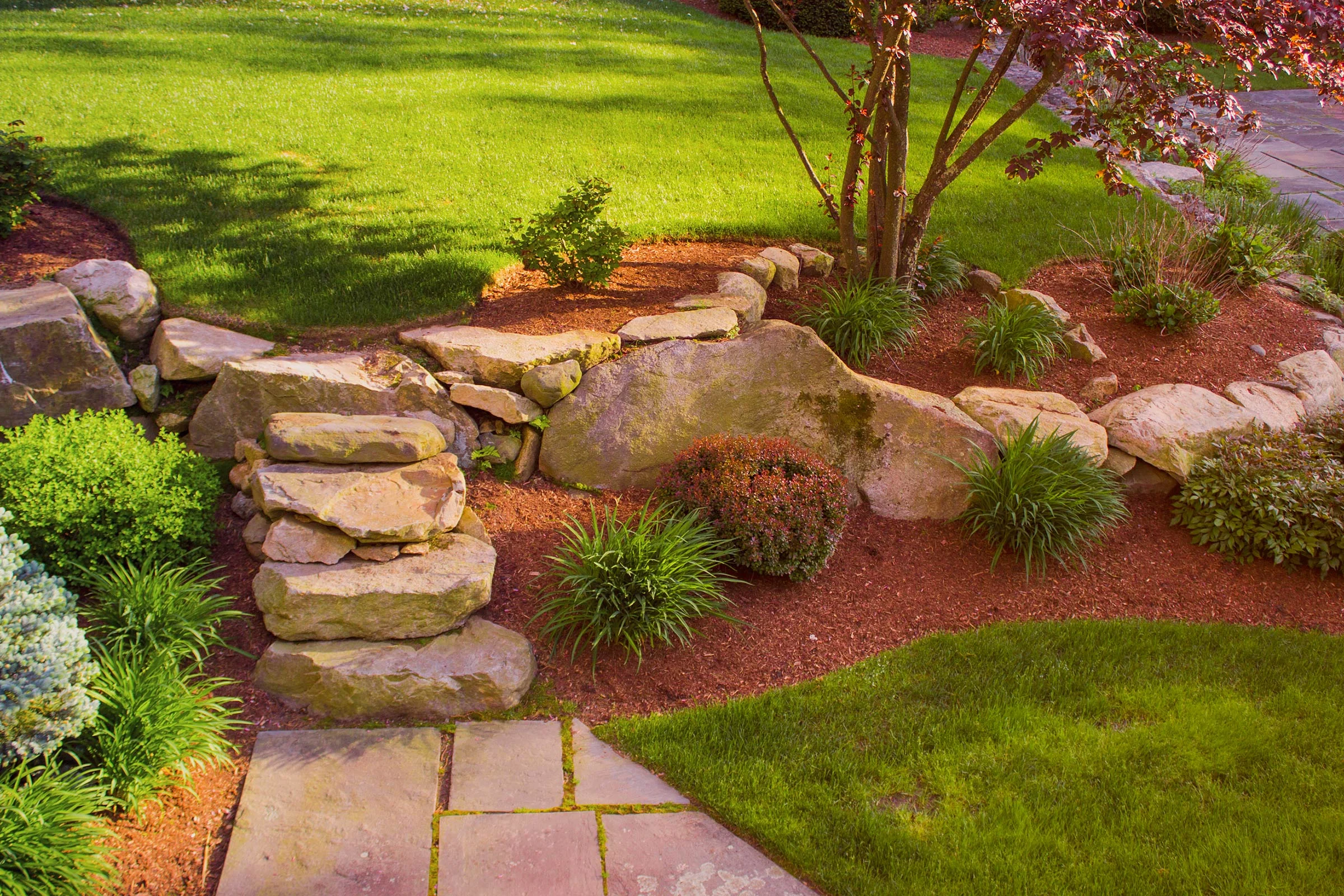 Red Mulch Installation