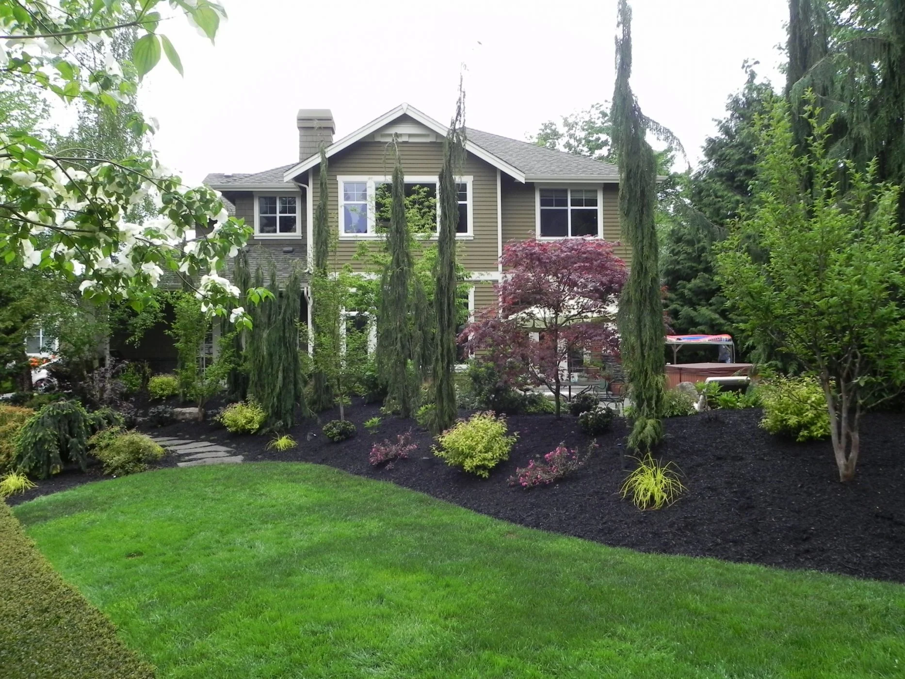 Sublime-Garden-Design-mulch.jpg