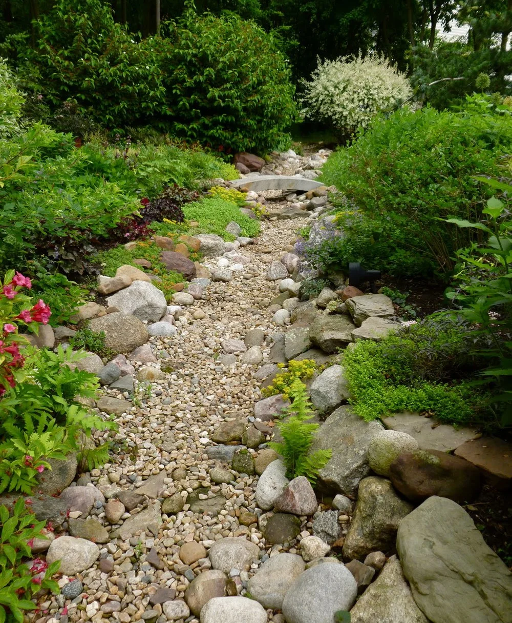 garden-dry-creek-bed-19.jpg
