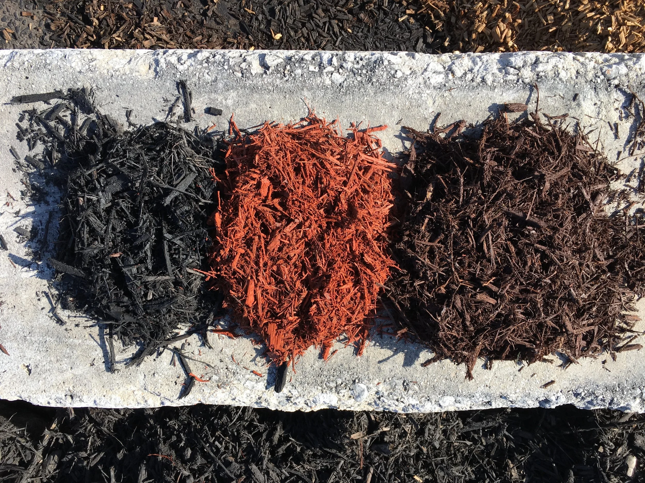Recoloring Mulch