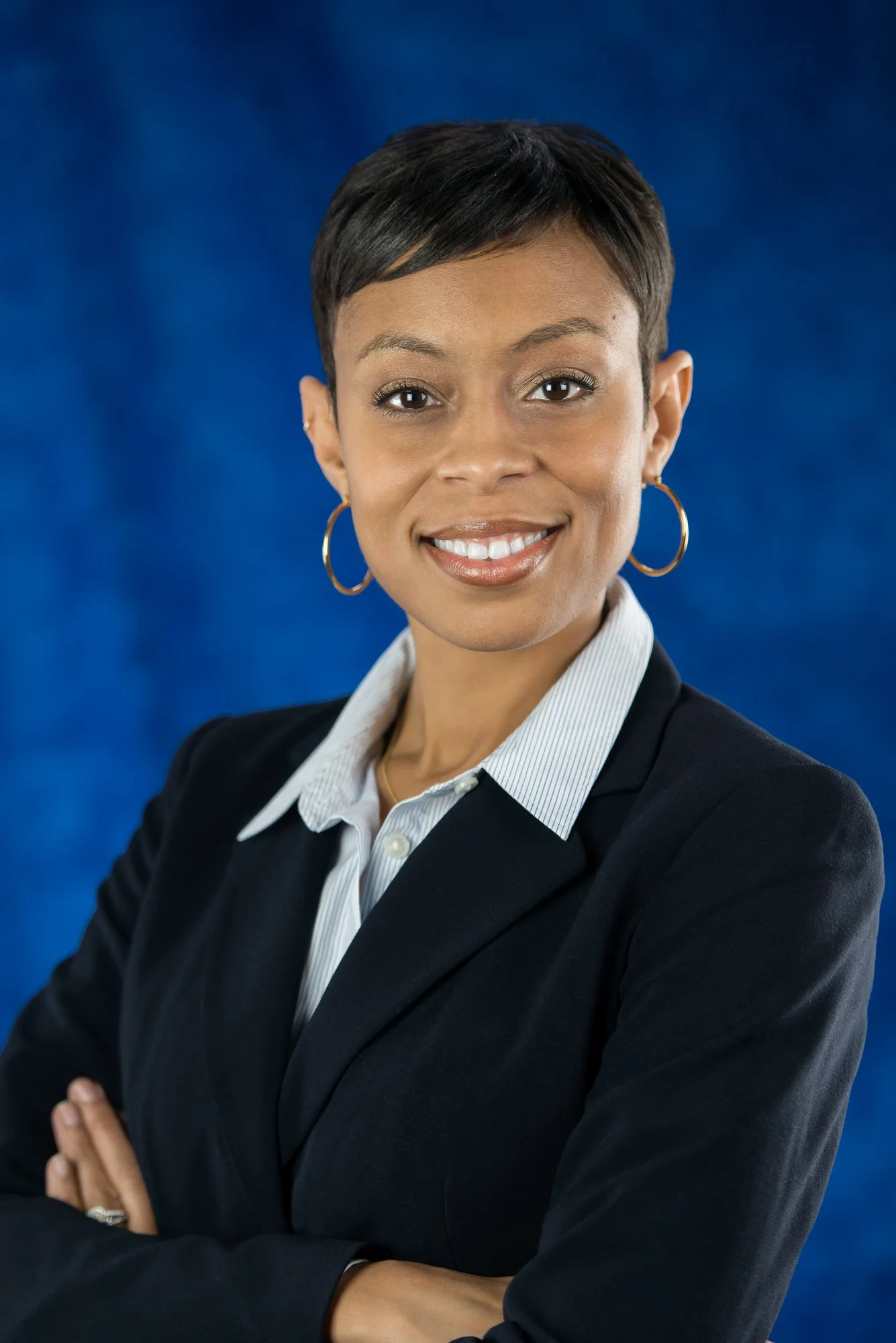 Shontel, Public Service