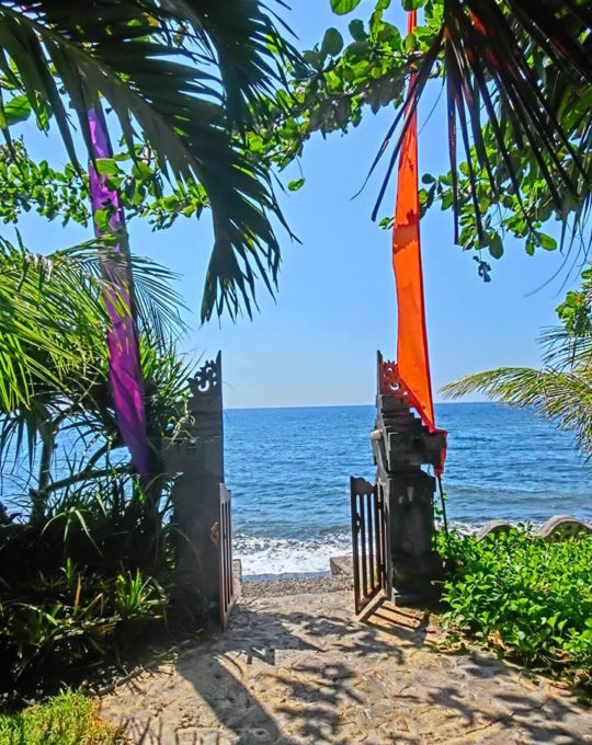The resort is right on the beach! Snorkle, lounge, swim...a few steps from your room!