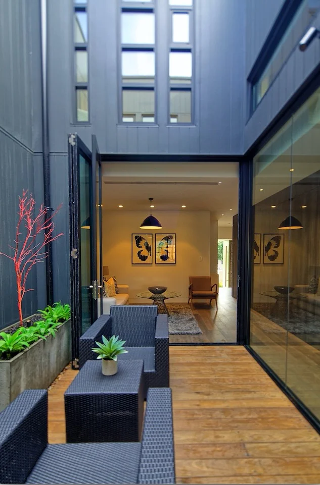 Holmesdale Interior Courtyard view.jpg