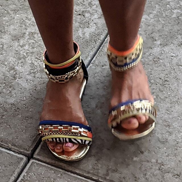 Some of the fanciest shoes you'll see today
.
.
.
.
.
#merchantserviceinnovations #fancyshoes #fancy #shoes #shoe #shoeslover #shoesaddict #shoestyle #gold #orange #blue #zebrapattern #shoesoftheday #shoestagram