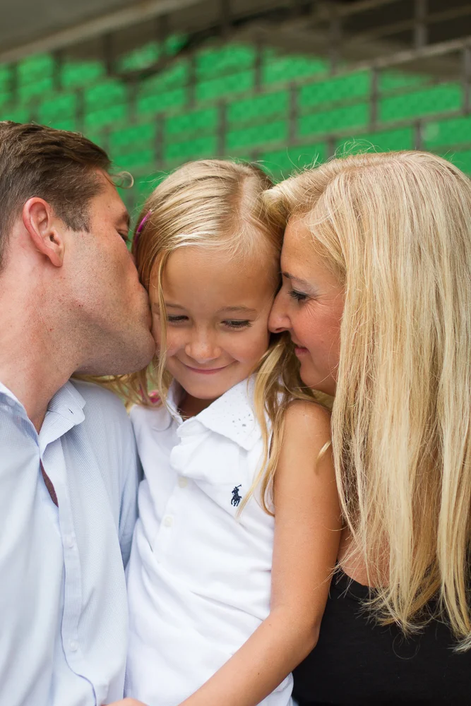 family_photos_olivia_green_vert-1.jpg