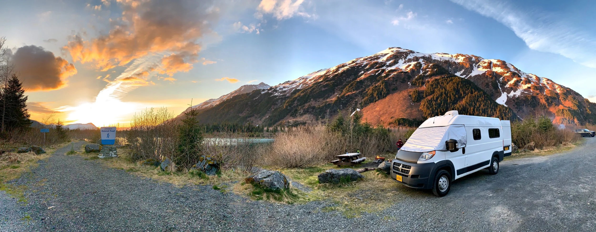 AlaskaVans Campervan Rentals