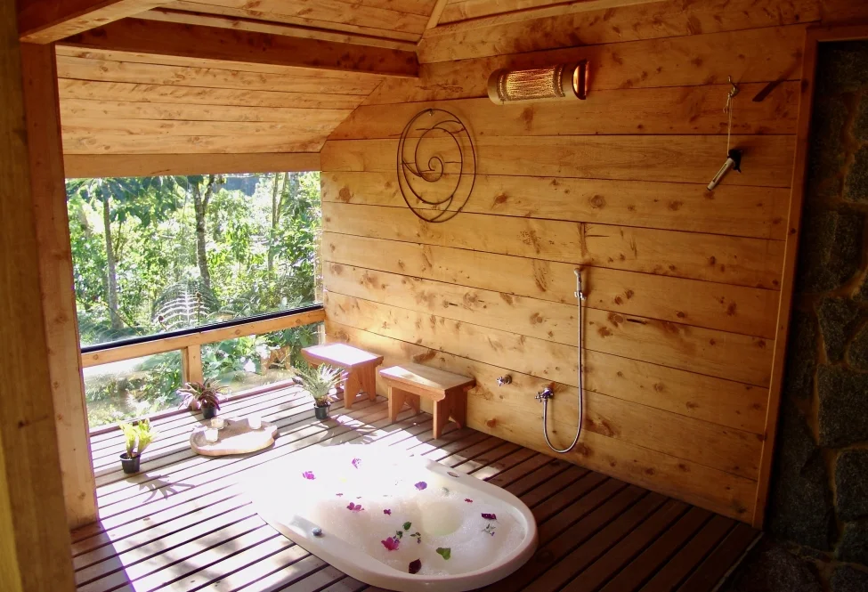 jacuzzi.jpg