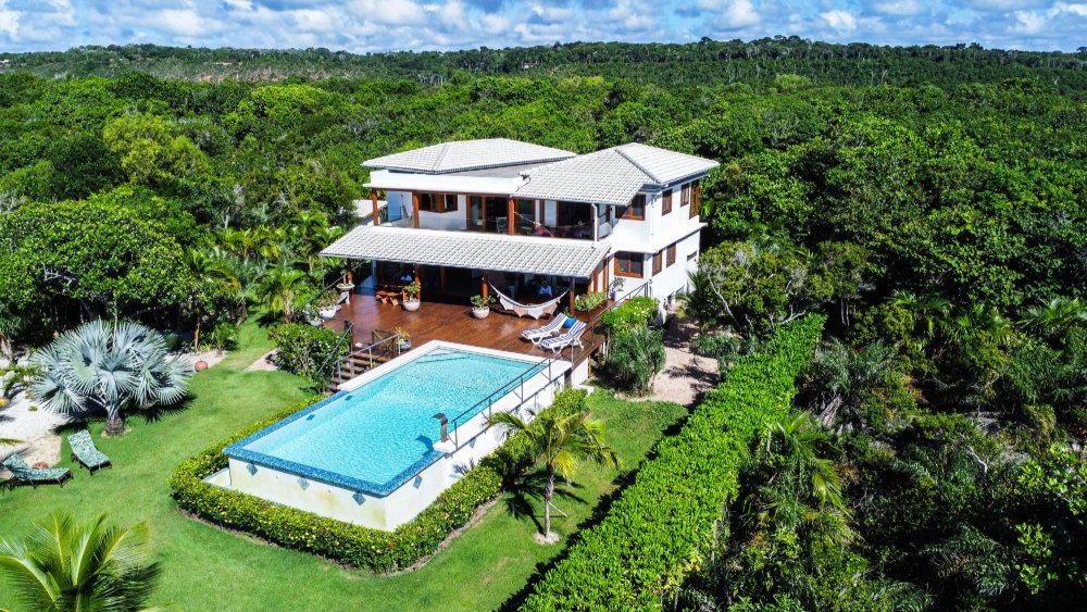 Stunning BeachFront Property For Sale in Santo Andre-Bahia-R$7.8M