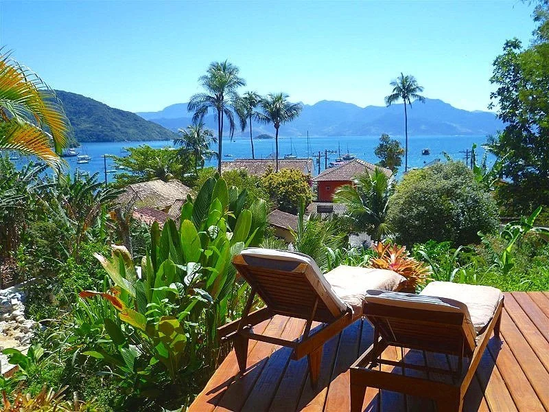 Stunning Hillside Pousada For Sale in Ilha Grande-Rio-R$4 Million