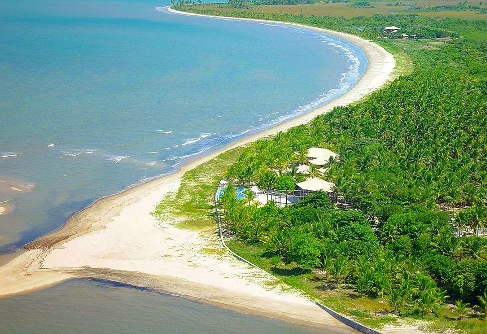 Stunning Beachfront Hotel / Resort For Sale in Santo André -Bahia-7 Million USD