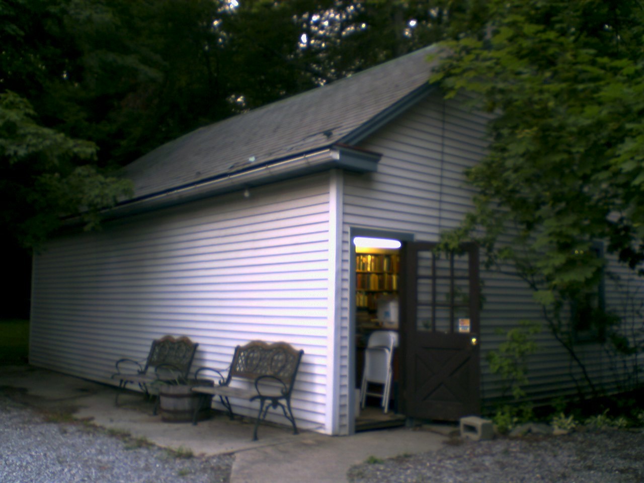 0701062004.jpg