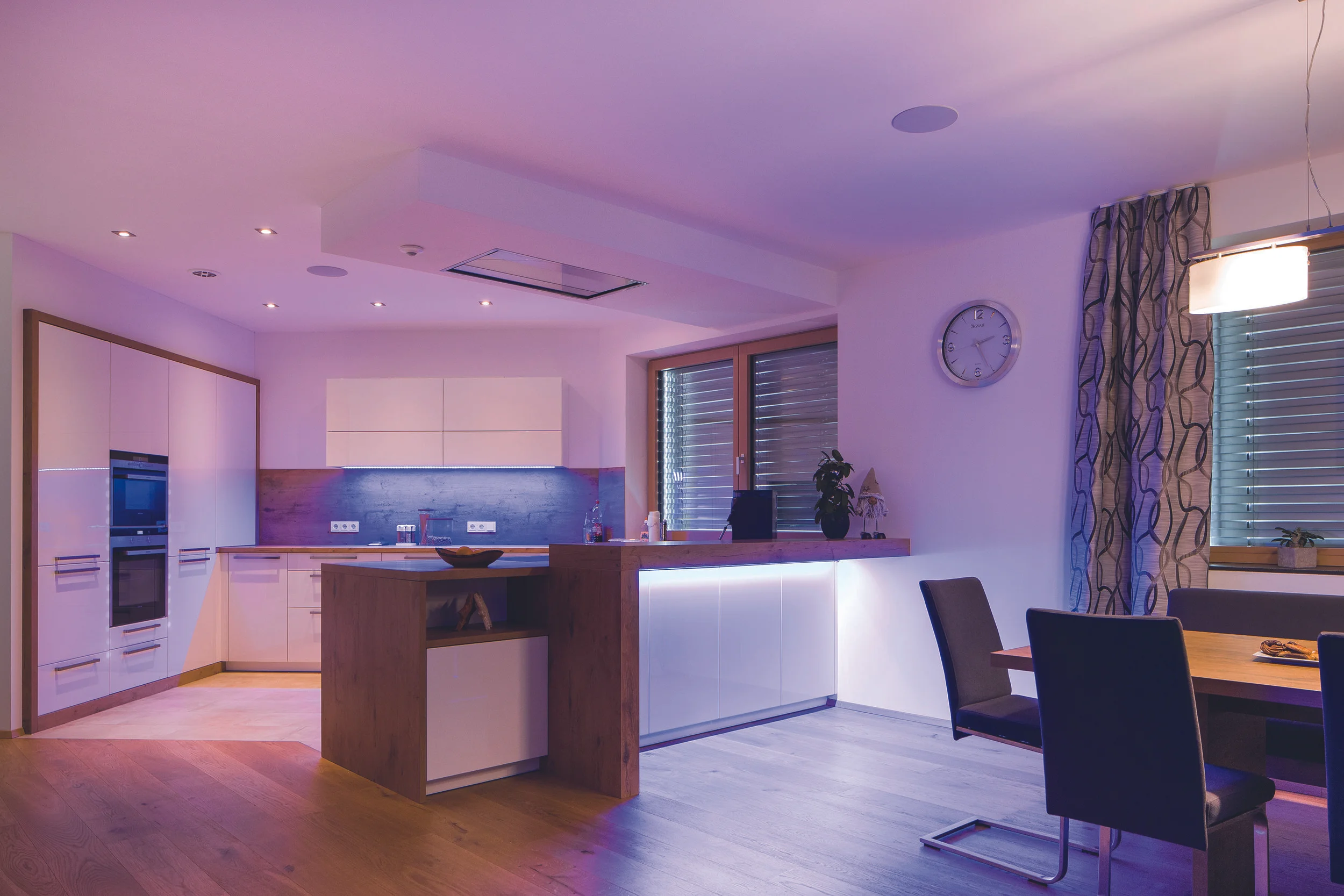 (c)Loxone-Sky-Home-03.jpg