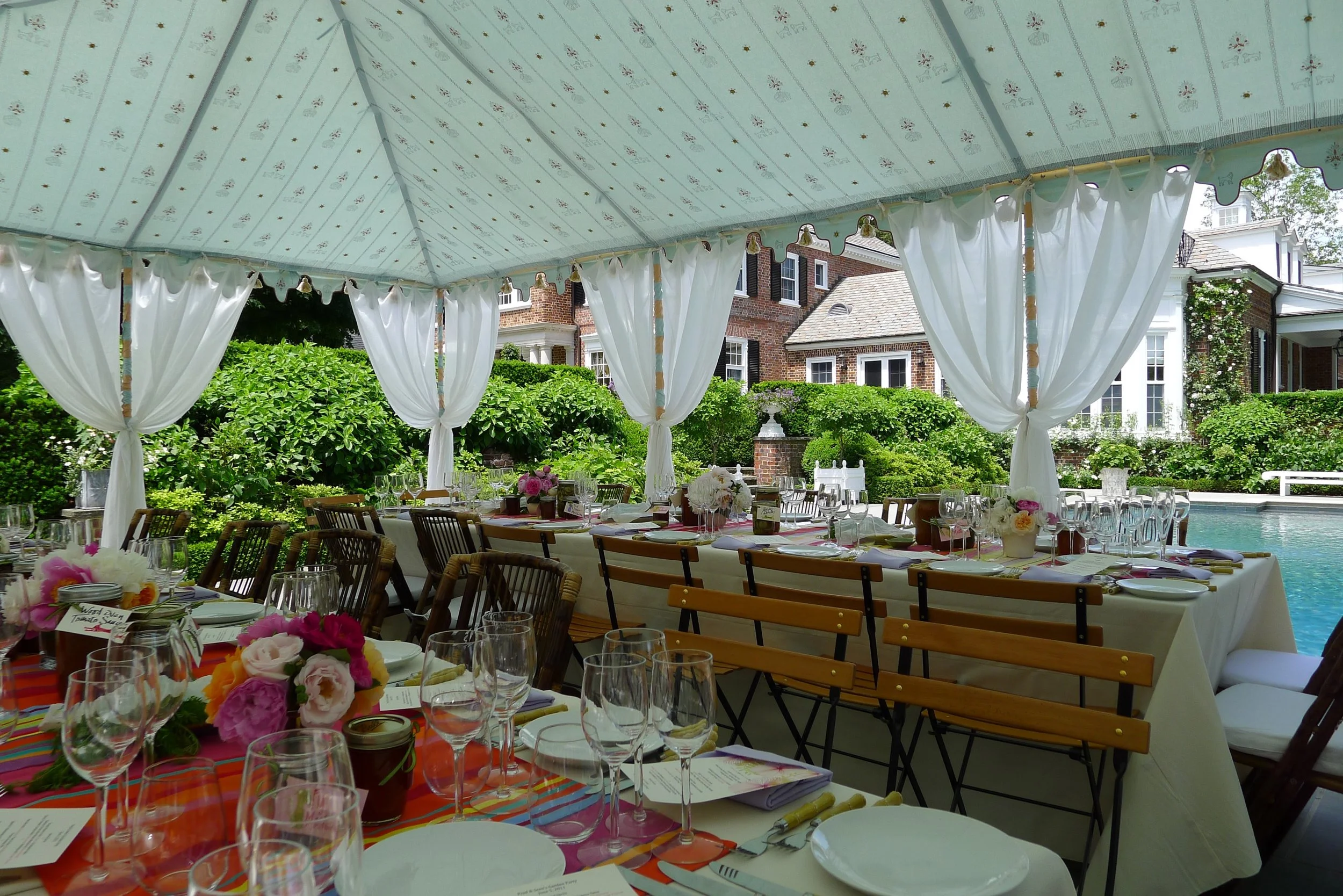 Garden Party 2011 .jpg