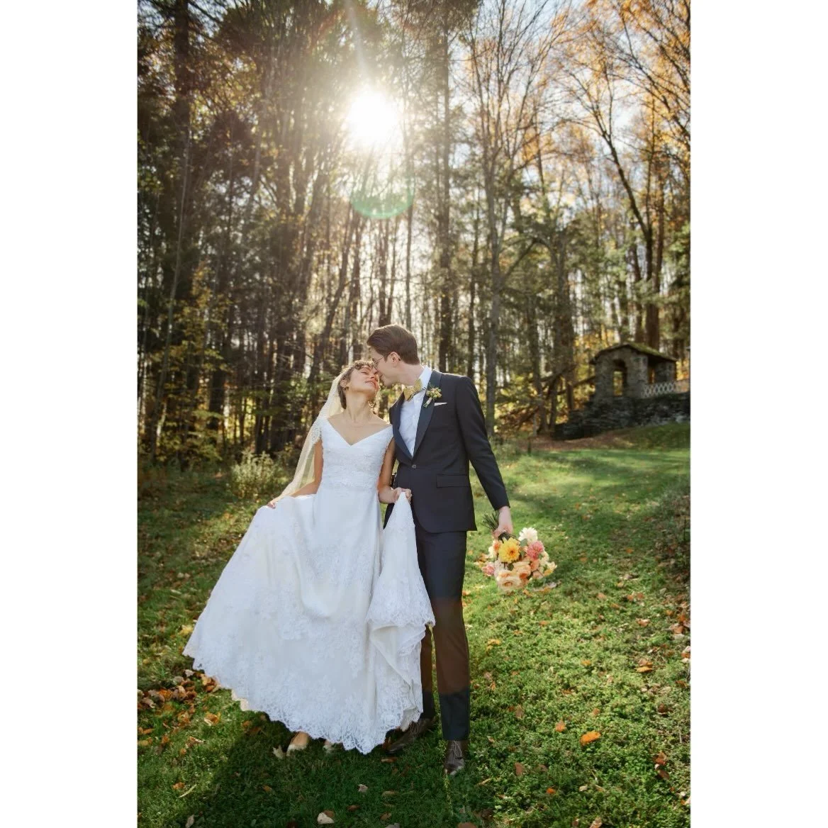 Congratulations to Susannah and Sam, who were married yesterday at @scottfarmvt in one of the most thoughtful ceremonies I&rsquo;ve ever witnessed. Truly!! Enjoy your sneak peek and bask in that newlywed glow ✨
&bull;
&bull;
&bull;
#newenglandwedding