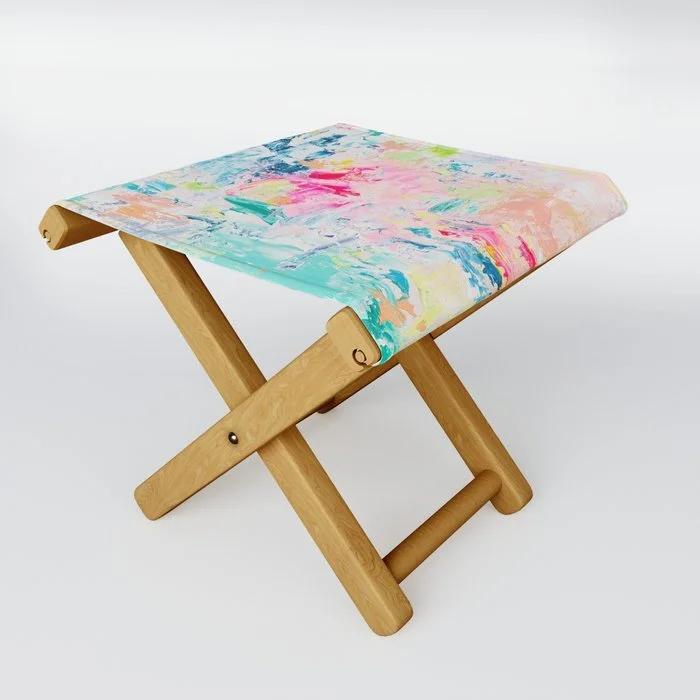 abstract-art2724101-folding-stools.jpeg