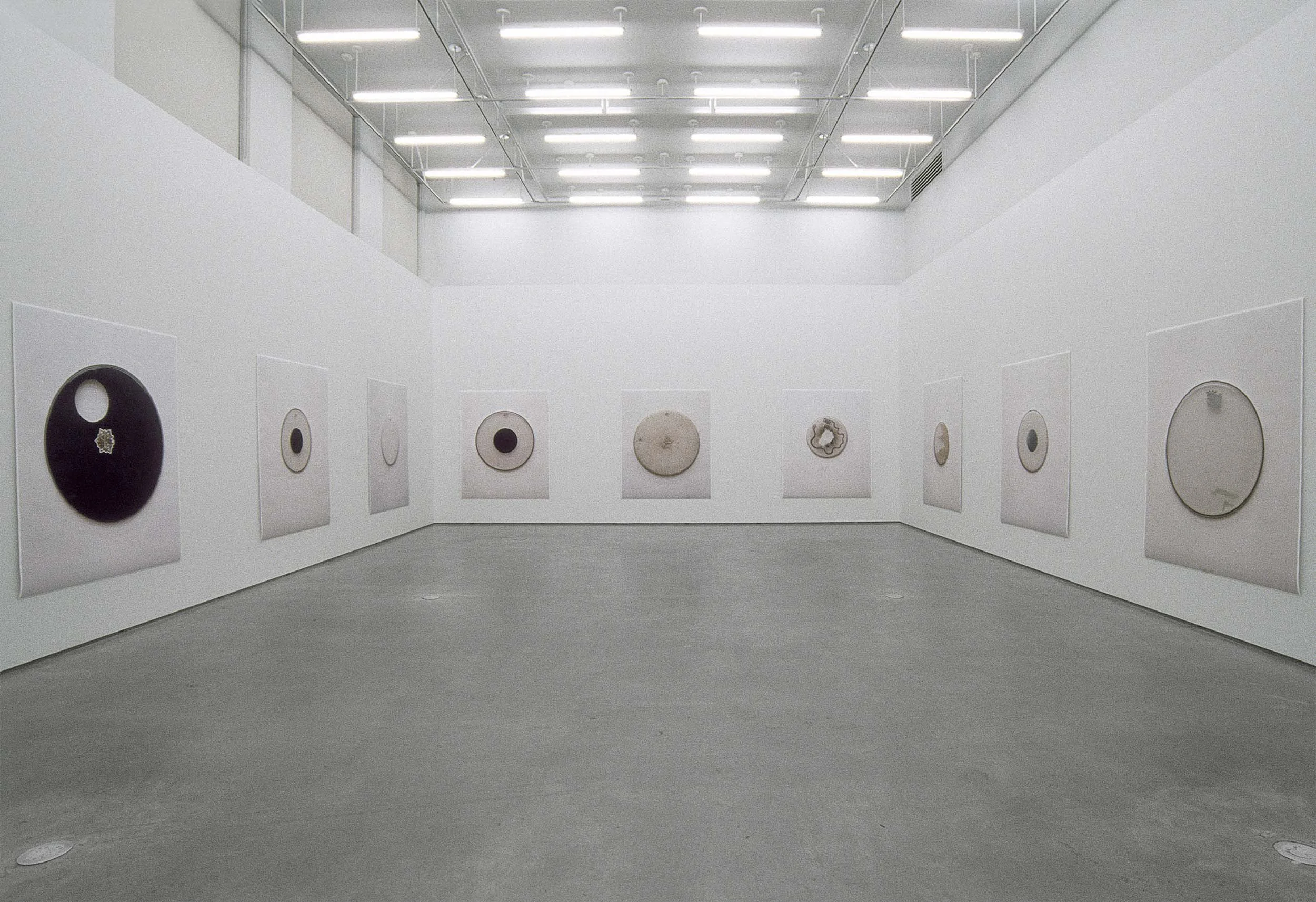 VUE D'INSTALLATION COMTEMPORARY ART GALLERY, VANCOUVER, 2003