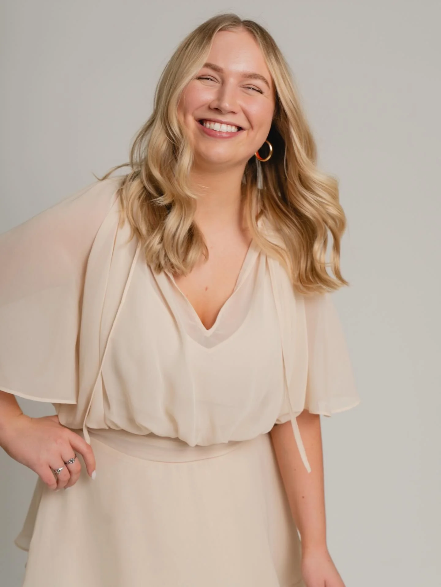 Happy birthday to my incredible assistant Paige! @basecampcosmetology She brings laughter and joy into work with her everyday, and it such an honor to be with her on this journey! Love you! 😘