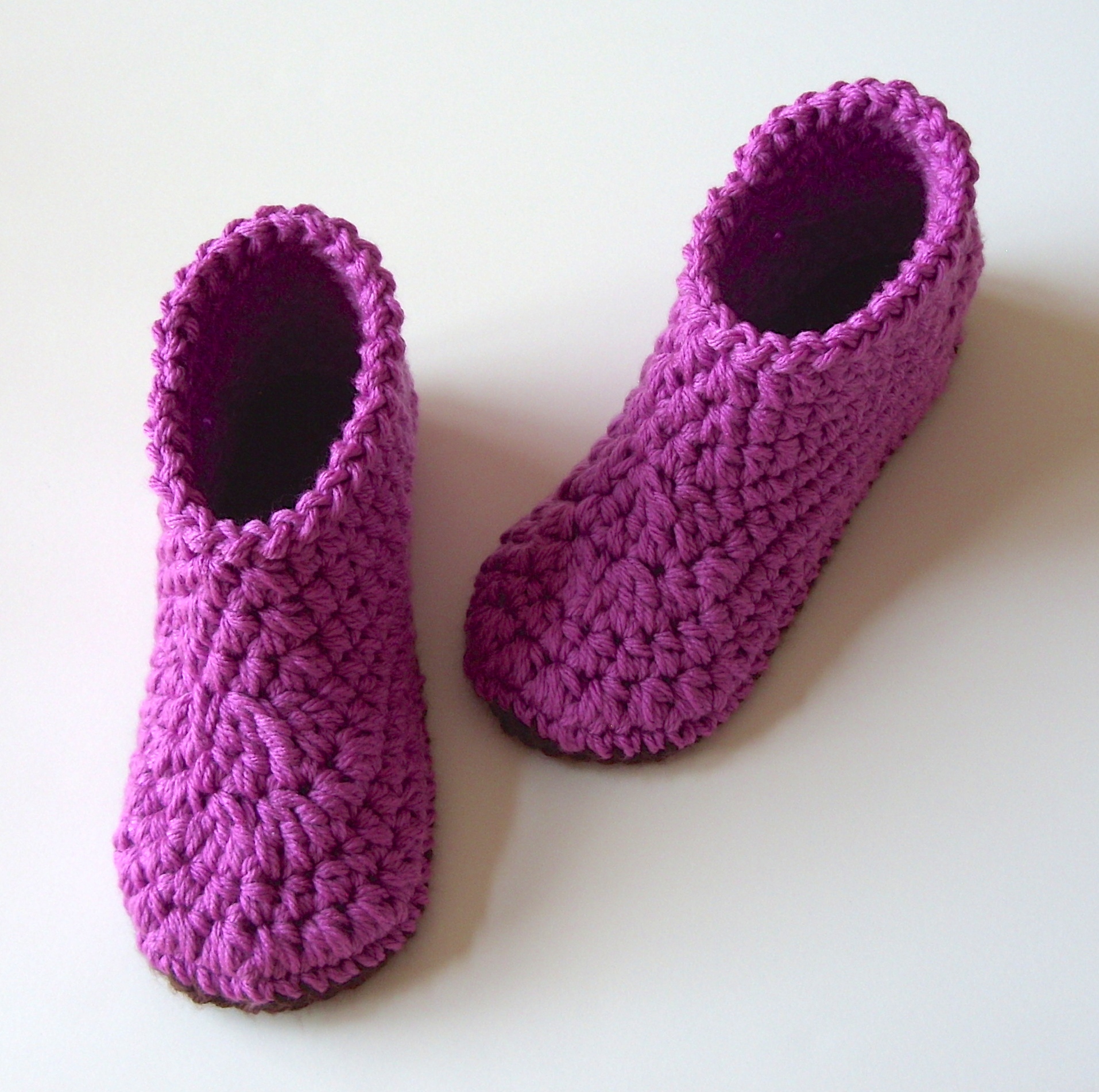 Boot Slippers, Women's Crochet Pattern, 24 — Lisa Corinne Crochet