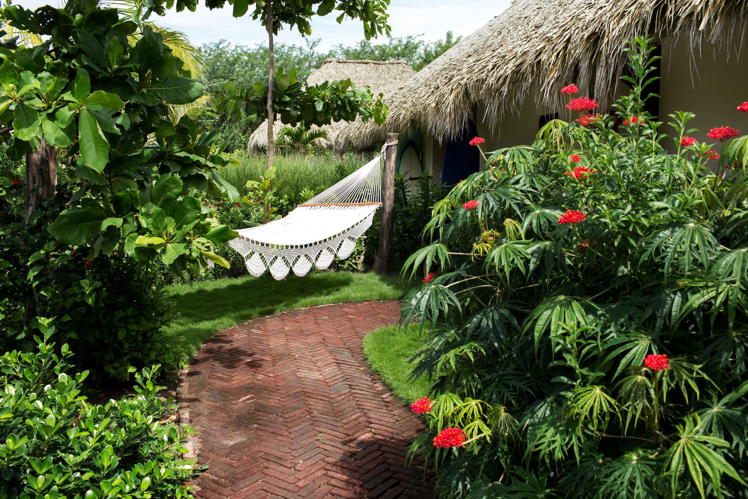 4-MalibuPopoyoGardens-Hammock.jpg