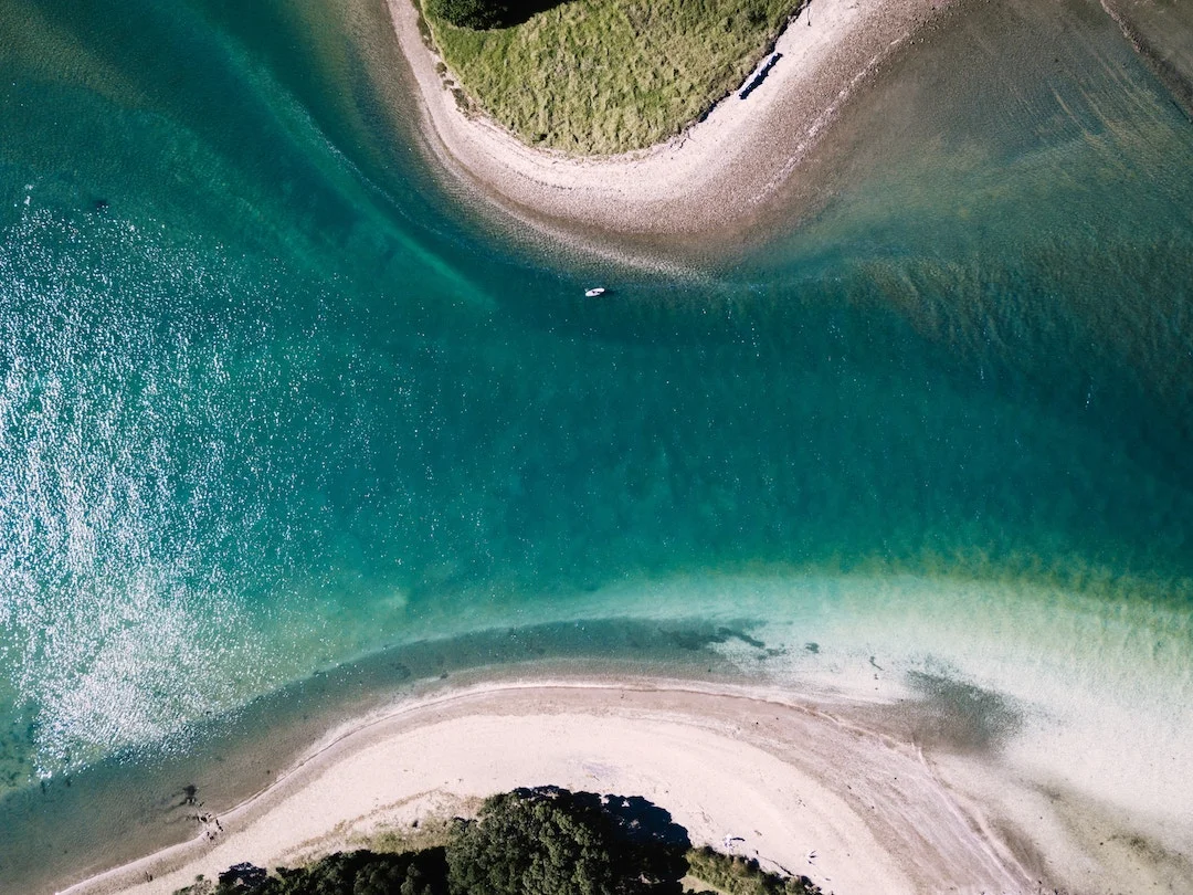 Photo by Aaron Birch on Unsplash