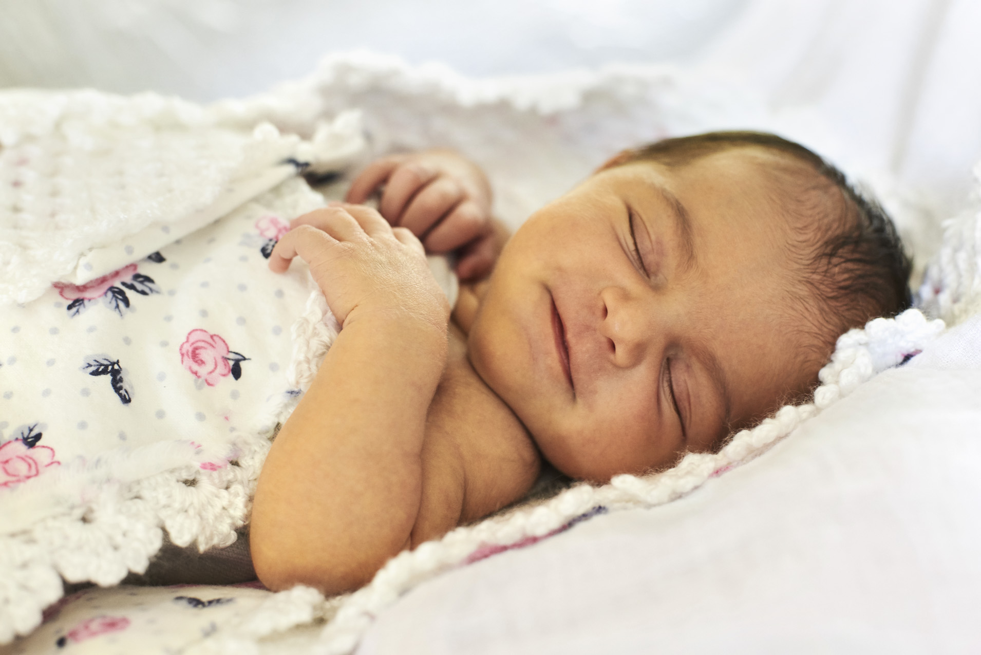 Web_Maria_Jason_Newborn_320.jpg